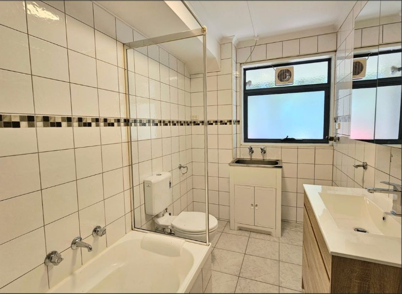home4.JPG